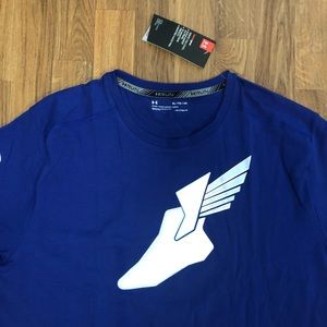 🏃‍♂️ NWT Under Armour Running Shoes and Wings Tee
